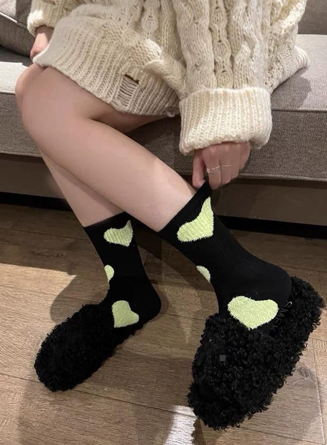 QFSH 2Pcs Cute Grey Black Mid Calf Heart Patterned Athletic Socks for Men Women - Image 3